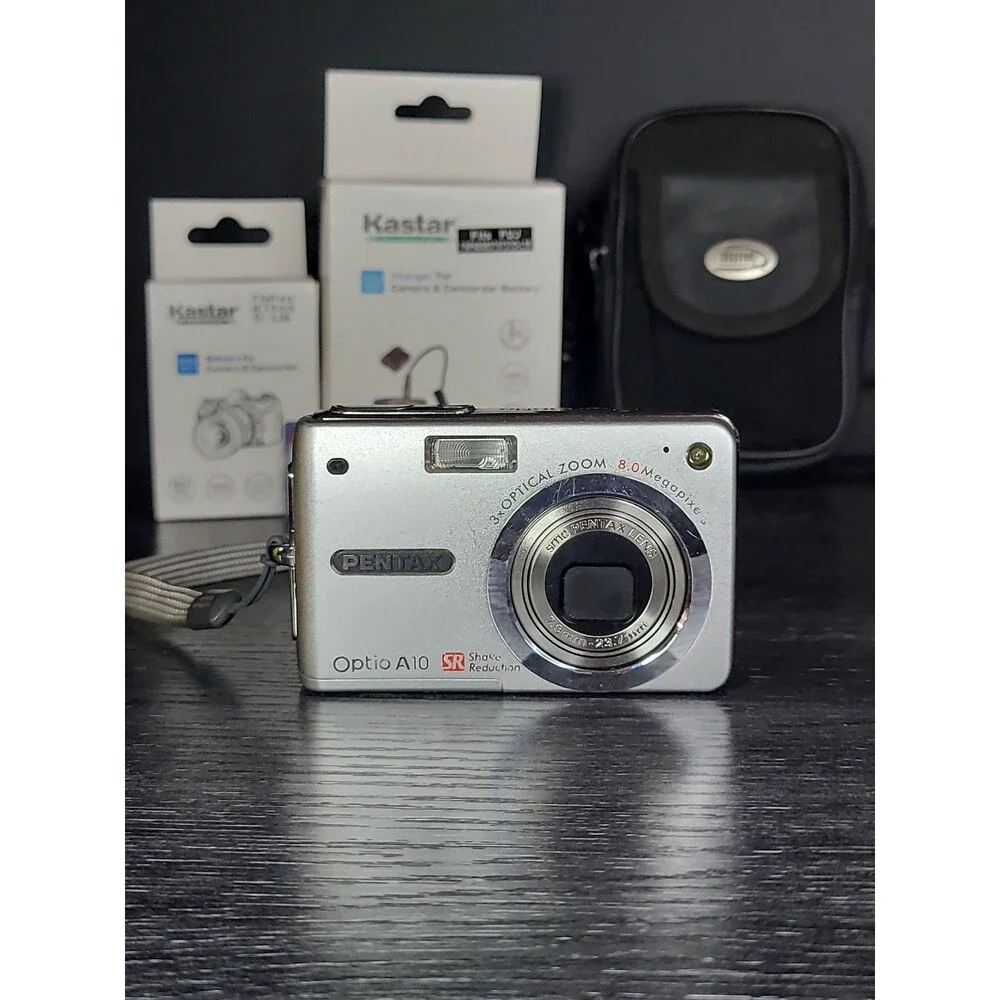 PENTAX Optio A10 8.0MP Compact Digital Camera 2GB Bundle - Refurbished VG